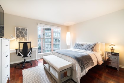Photo 19 at 503 - 990 Beach Avenue, Yaletown, Vancouver West