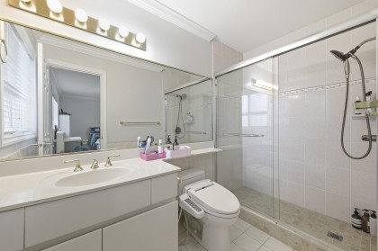 Photo 24 at 6418 Marguerite Street, South Granville, Vancouver West
