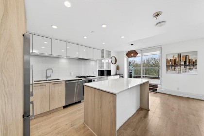 Photo 3 at 610 - 680 Seylynn Crescent, Lynnmour, North Vancouver