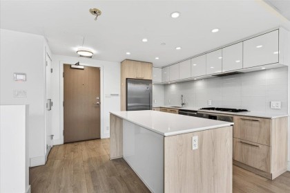 Photo 5 at 610 - 680 Seylynn Crescent, Lynnmour, North Vancouver