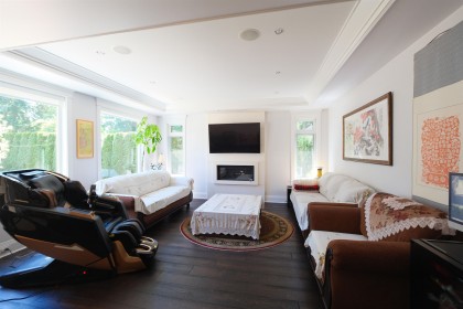 Photo 3 at 1198 Edgewood Road, Canyon Heights NV, North Vancouver