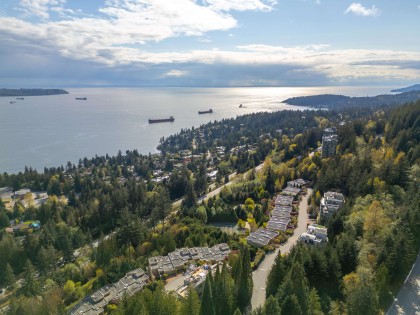 Photo 3 at 3112 Deer Ridge Drive, Deer Ridge WV, West Vancouver