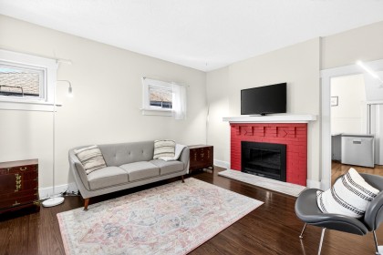 Photo 7 at 2975 W 8th Avenue, Kitsilano, Vancouver West