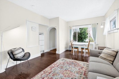 Photo 11 at 2975 W 8th Avenue, Kitsilano, Vancouver West
