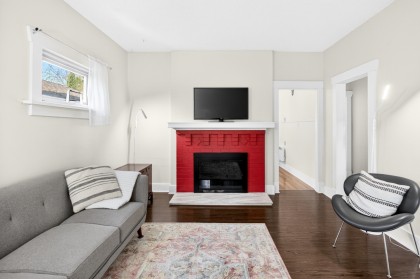 Photo 8 at 2975 W 8th Avenue, Kitsilano, Vancouver West