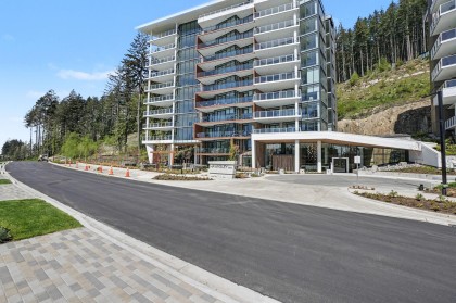Photo 4 at 604 - 3963 Uplands Way, Cypress Park Estates, West Vancouver
