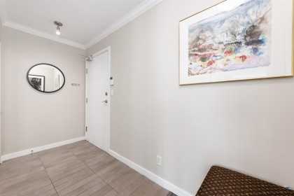 Photo 14 at 1606 - 33 Smithe Street, Yaletown, Vancouver West