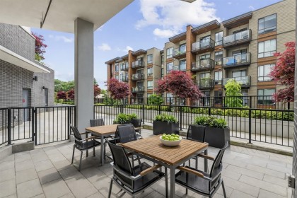 Photo 13 at 414 - 725 Marine Drive, Harbourside, North Vancouver