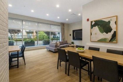 Photo 14 at 414 - 725 Marine Drive, Harbourside, North Vancouver