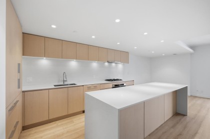 Photo 11 at 505 - 1500 Fern Street, Lynnmour, North Vancouver