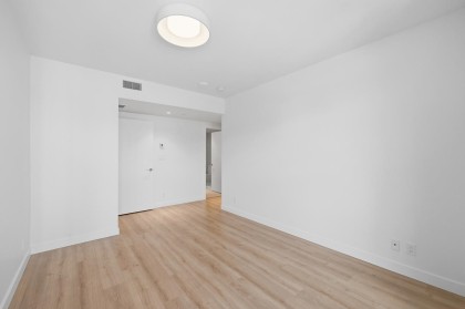 Photo 21 at 505 - 1500 Fern Street, Lynnmour, North Vancouver