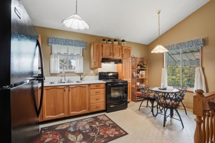 Photo 16 at 3300 Manning Crescent, Roche Point, North Vancouver