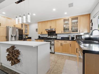 Photo 5 at 532 W 23 Street, Central Lonsdale, North Vancouver