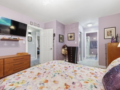 Photo 10 at 532 W 23 Street, Central Lonsdale, North Vancouver