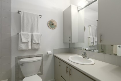 Photo 15 at 101 - 1737 Duchess Avenue, Ambleside, West Vancouver