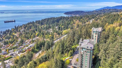 Photo 1 at 702 - 3335 Cypress Place, Cypress Park Estates, West Vancouver