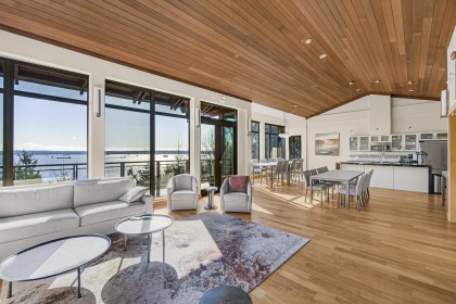 Photo 34 at 702 - 3335 Cypress Place, Cypress Park Estates, West Vancouver
