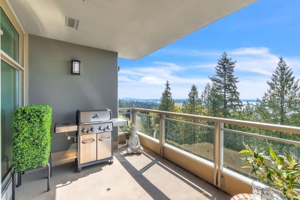 Photo 29 at 702 - 3335 Cypress Place, Cypress Park Estates, West Vancouver