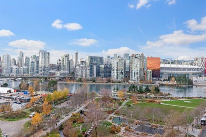 Photo 28 at 1401 - 1708 Columbia Street, False Creek, Vancouver West