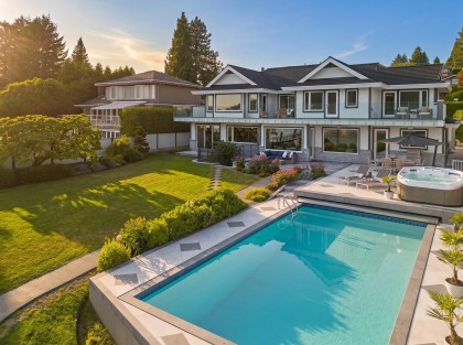 Photo 5 at 588 Lowry Lane, Dollarton, North Vancouver