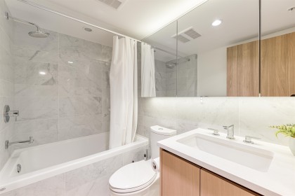 Photo 12 at 2001 - 455 Sw Marine Drive, Marpole, Vancouver West