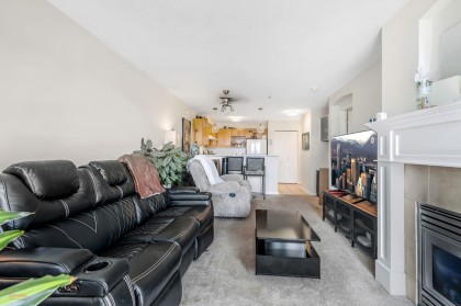 Photo 6 at 208 - 333 E 1st Street, Lower Lonsdale, North Vancouver