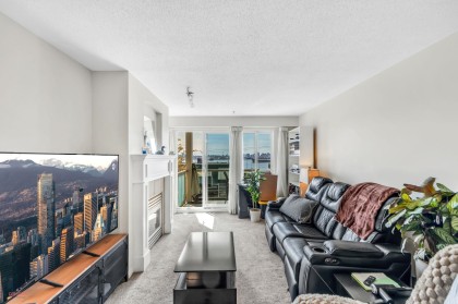 Photo 4 at 208 - 333 E 1st Street, Lower Lonsdale, North Vancouver