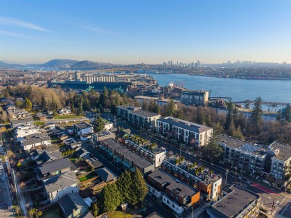 Photo 22 at 33 - 720 E 3rd Street, Queensbury, North Vancouver