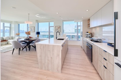 Photo 15 at 807 - 755 Harbourside Drive, Harbourside, North Vancouver