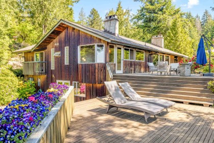 Photo 1 at 4663 Woodridge Place, Cypress Park Estates, West Vancouver