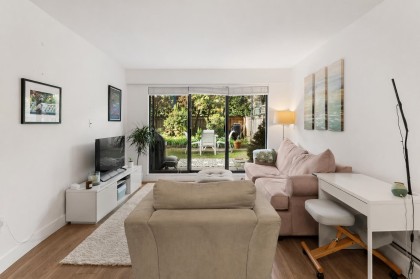 Photo 6 at 104 - 2475 York Avenue, Kitsilano, Vancouver West