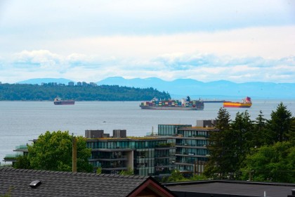 Photo 2 at 1168 Esquimalt Avenue, Ambleside, West Vancouver