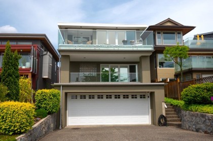 Photo 3 at 1168 Esquimalt Avenue, Ambleside, West Vancouver