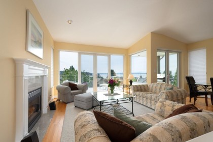 Photo 4 at 1168 Esquimalt Avenue, Ambleside, West Vancouver