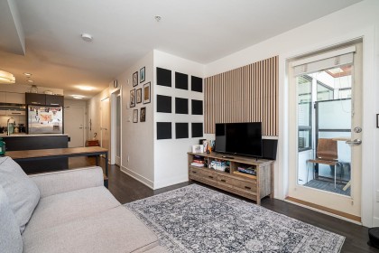 Photo 10 at 212 - 2858 W 4th Avenue, Kitsilano, Vancouver West