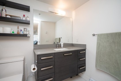 Photo 14 at 212 - 2858 W 4th Avenue, Kitsilano, Vancouver West