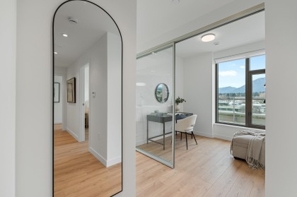 Photo 14 at 703 - 755 Harbourside Drive, Harbourside, North Vancouver