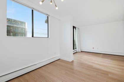 Photo 13 at 407 - 145 St. Georges Avenue, Lower Lonsdale, North Vancouver