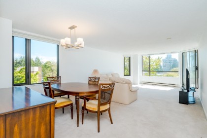 Photo 11 at 302 - 2189 W 42nd Avenue, Kerrisdale, Vancouver West