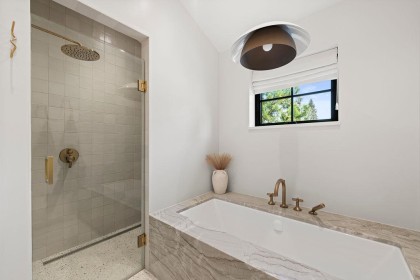 Photo 23 at 2392 Lawson Avenue, Dundarave, West Vancouver