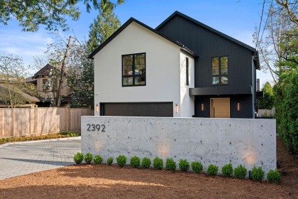 Photo 3 at 2392 Lawson Avenue, Dundarave, West Vancouver
