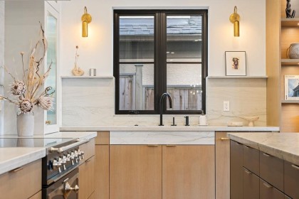 Photo 19 at 2392 Lawson Avenue, Dundarave, West Vancouver
