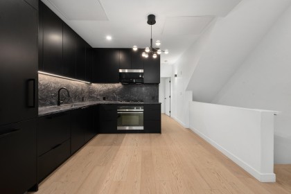 Photo 11 at 122 - 650 E 2nd Street, Lower Lonsdale, North Vancouver