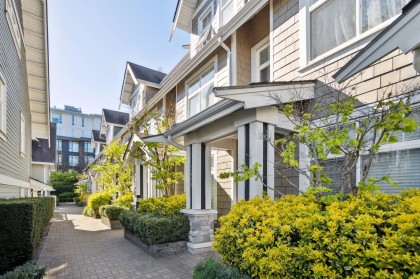 Photo 2 at 7411 Columbia Street, South Cambie, Vancouver West