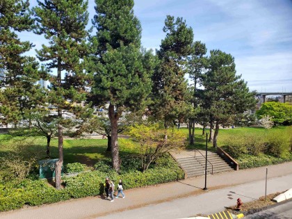 Photo 38 at 103 - 1470 Pennyfarthing Drive, False Creek, Vancouver West