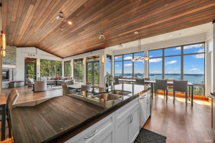 Photo 29 at 401 - 3315 Cypress Place, Cypress Park Estates, West Vancouver