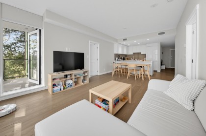 Photo 11 at 408 - 3533 Ross Drive, University VW, Vancouver West