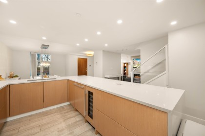 Photo 17 at 595 Beach Crescent, Yaletown, Vancouver West