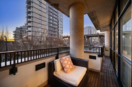 Photo 28 at 595 Beach Crescent, Yaletown, Vancouver West