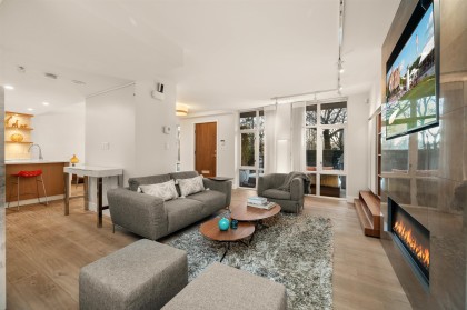 Photo 9 at 595 Beach Crescent, Yaletown, Vancouver West